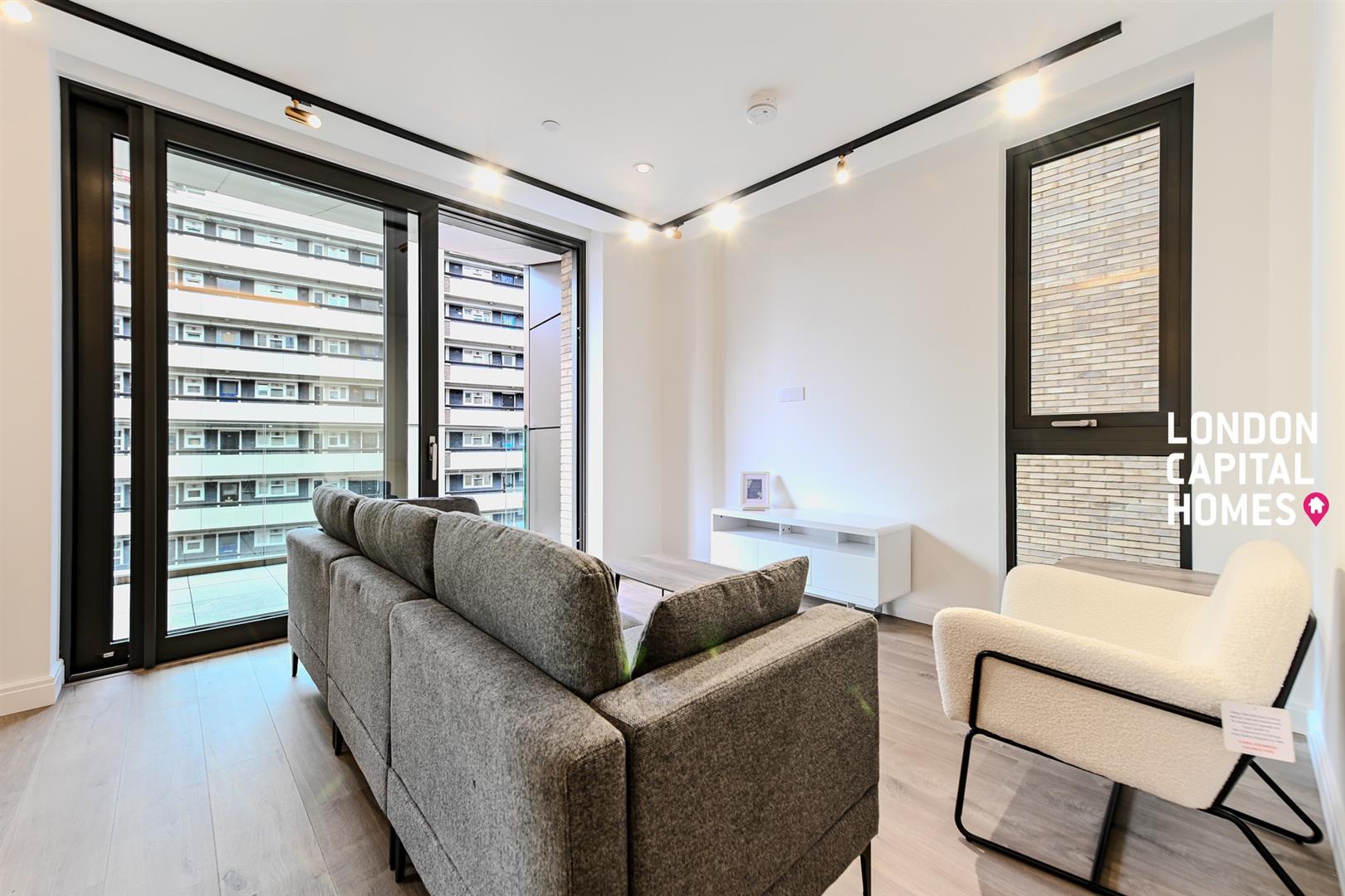 2 bed property in Siena House, 11 Bollinder Place, London